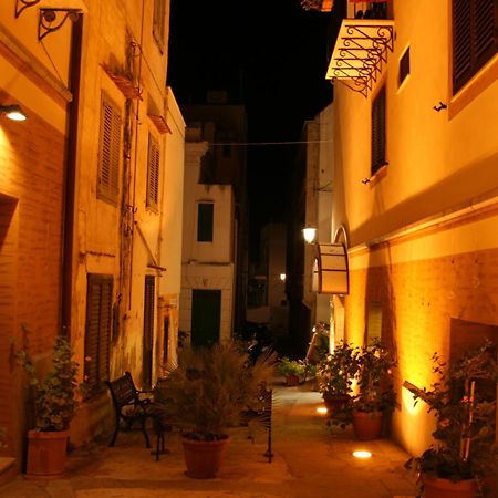 Hotel Clelia Isola di Ustica エクステリア 写真