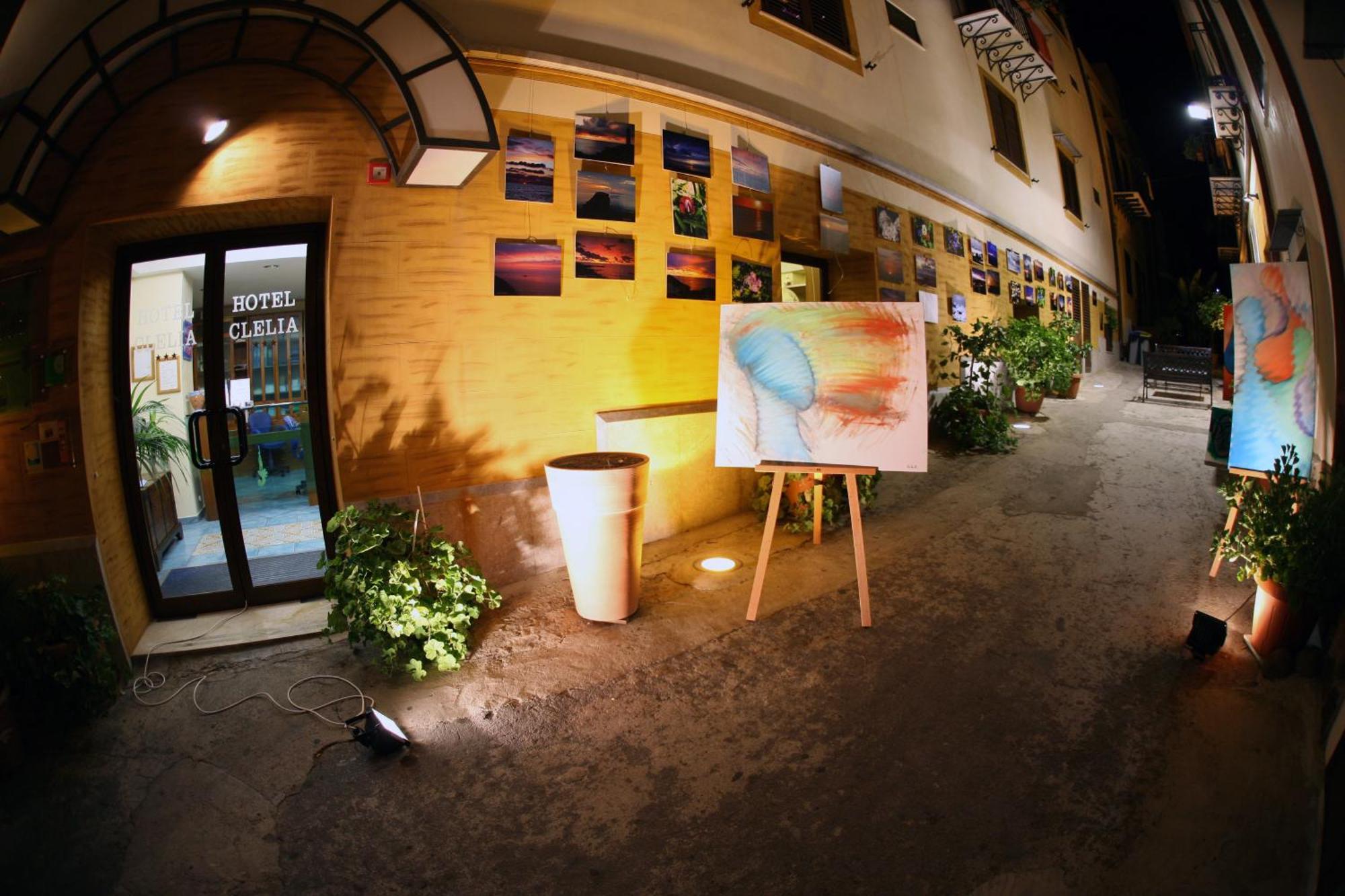 Hotel Clelia Isola di Ustica エクステリア 写真