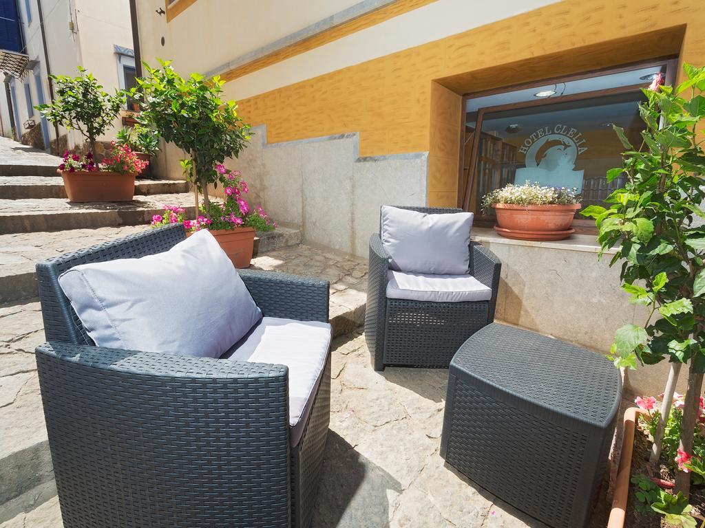 Hotel Clelia Isola di Ustica エクステリア 写真
