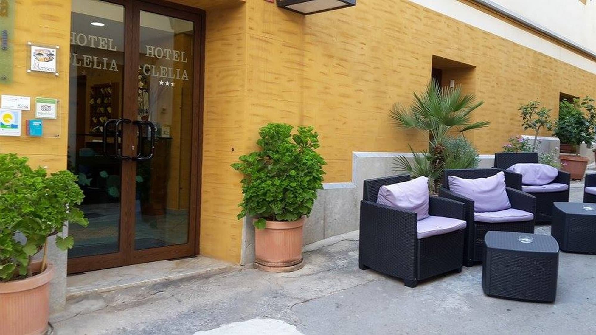 Hotel Clelia Isola di Ustica エクステリア 写真